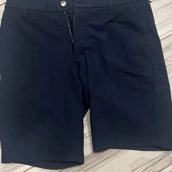 2 pairs of lululemon commission shorts 30 waist - Picture 8 of 11